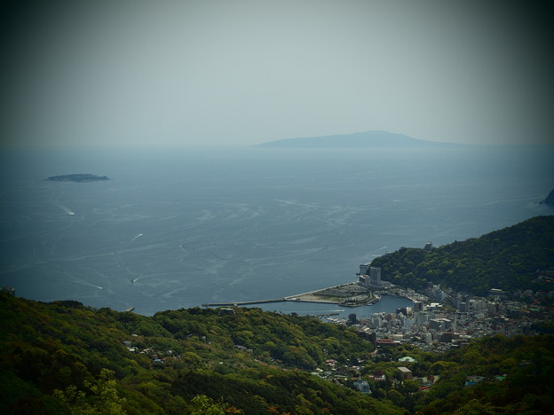 伊豆大島と初島