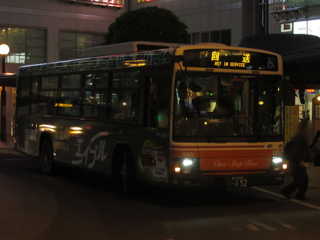 【東武バス】 9851号車