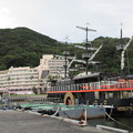 Photos: 黒船ホテルと黒船