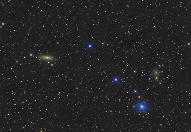 NGC1023とIC239