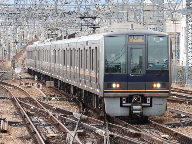 321系JR宝塚線大阪行き尼崎7番入線