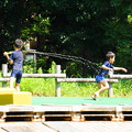 Photos: 180810_04_水鉄砲で・S18200・α60(公園) (25)