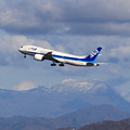 Boeing 787 ANA JA821A takeoff