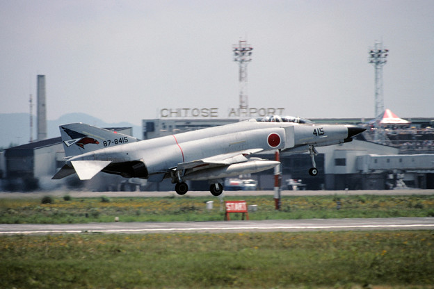 F-4EJ 8415 302sq CTS 1982.08