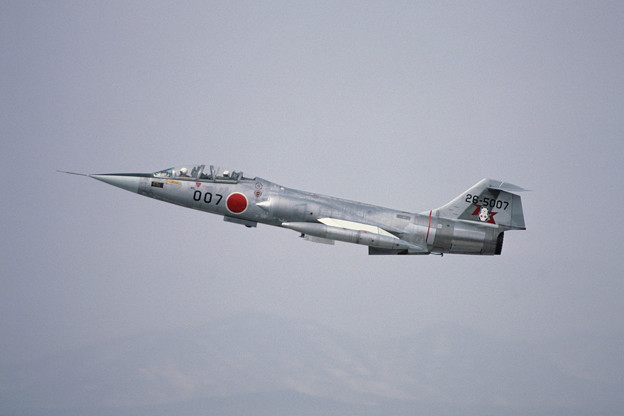 F-104DJ 26-5007 203sq CTS 1983.04