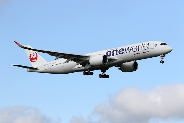 Photos: A350-900 JA15XJ JAL oneworld
