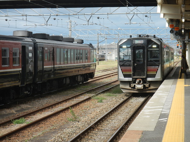 GV-E400 (22) @ Niitsu station