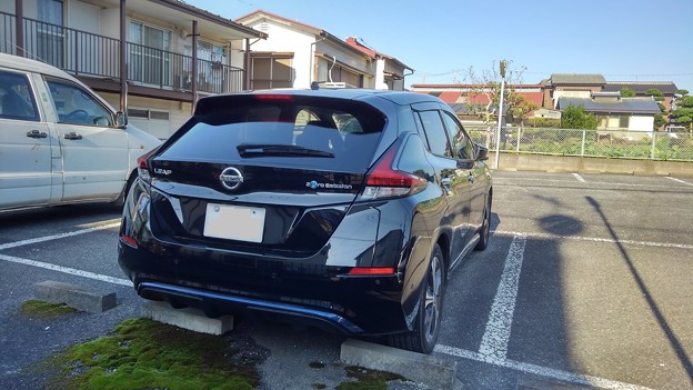 Nissan Leaf (rear)