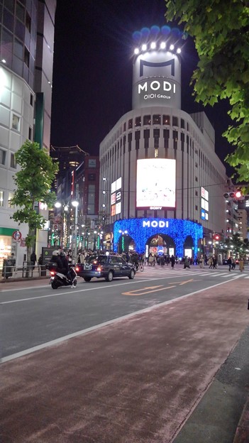 渋谷 MODI
