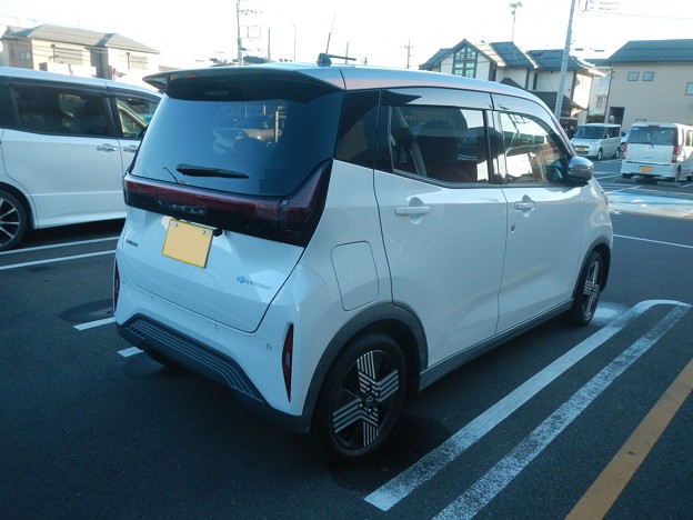 Nissan Sakura K-car (rear)