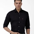 Photos: Men Black Color Simple Regular Fit Cotton Shirt