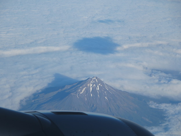 Photos: 富士山に似た山