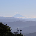 今朝の富士山から噴煙のような雲が・・