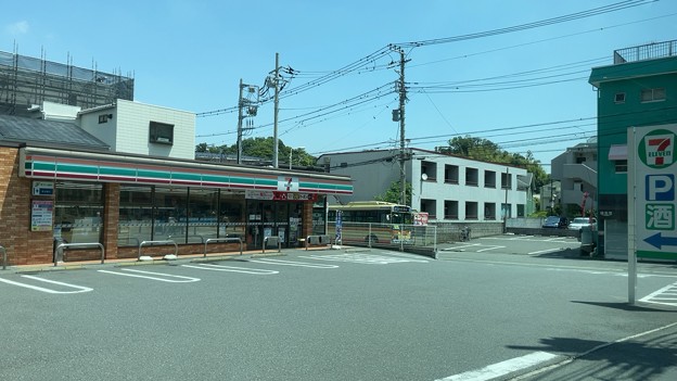 セブン-イレブン 藤沢朝日町店（神奈川県）