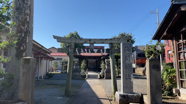 Photos: 屋敷分浅間神社（府中市）