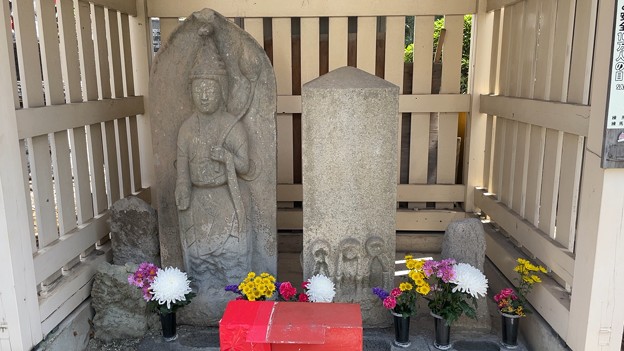 林稲荷神社の庚申塔（練馬区）