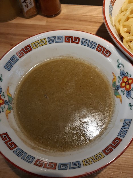 煮干つけ麺 スープ濃厚