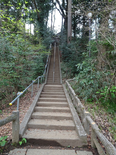 急な階段