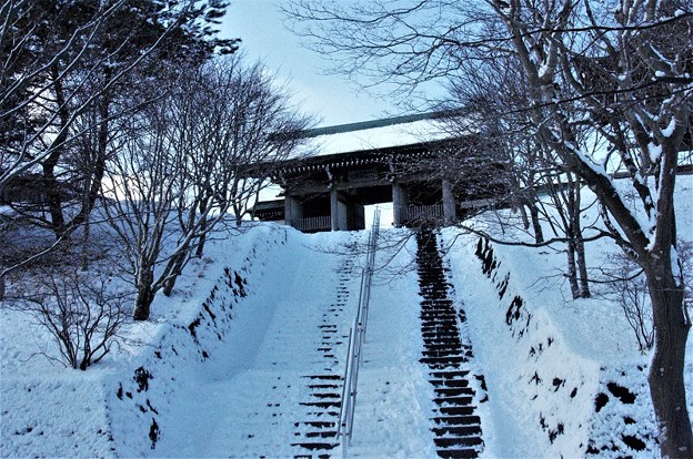 お寺の階段