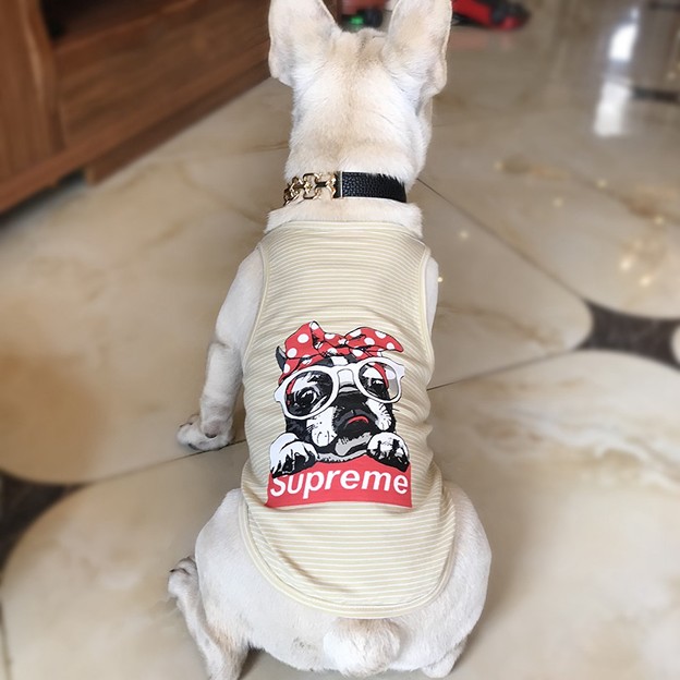 Supreme 犬のタンクトップ かわいい シャネル ペット服 プラダ わんちゃん用品バックパック