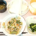 Photos: １０月３１日朝食(いんげんと挽肉の高菜炒め) #病院食