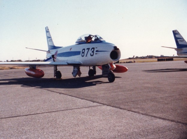 初代･F-86Fブルーインパルス