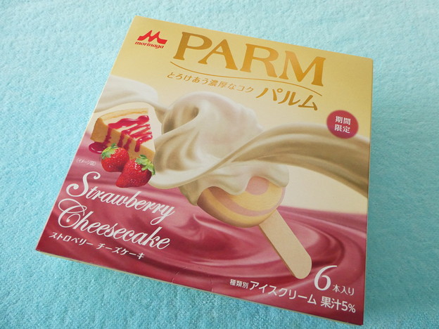PARM　ストロベリーチーズケーキ１