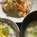 2022.1.23　そぼろご飯・野菜炒め・味噌汁