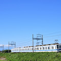 写真: 850型普通電車