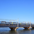 中川橋梁を渡る北総線9100形電車