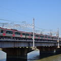 写真: 都営浅草線 5500形電車