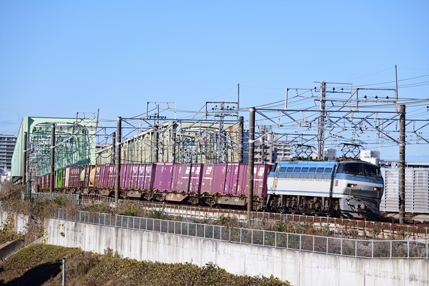 EF66型電機牽引貨物列車