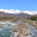 写真: 松川と白馬三山