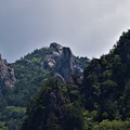 ロウソク岩