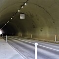 写真: トンネル坑口