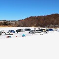 写真: 凍結湖上ドライブ研修会