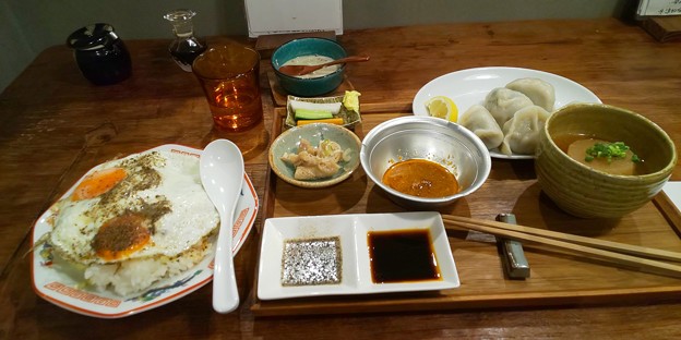 福島市の江南水餃店さんにて水餃定食(水餃5ヶセット･目玉めし)をいただく 美味しゅうございました