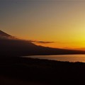 山中湖と夕日