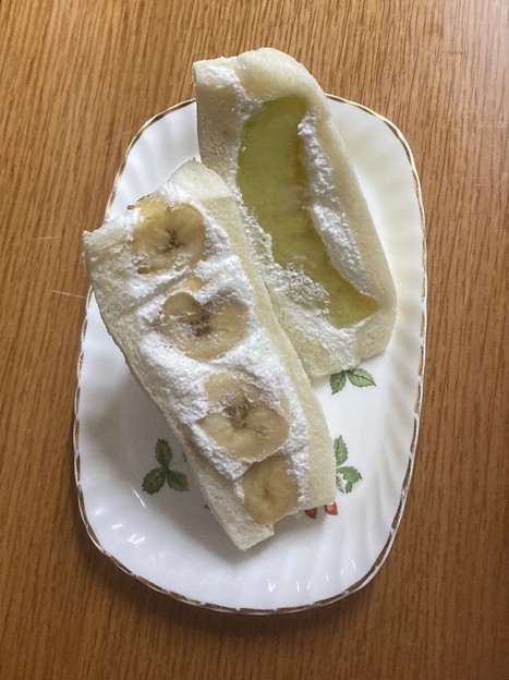 写真: バナナと山口メロン