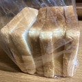 写真: リドの食パン