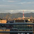 JR春日井駅自由通路から見た春日井三山 - 2