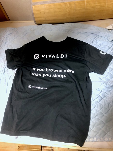 Vivaldi公式からもらったTシャツ