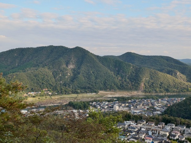 日本ラインうぬまの森：眺望の道から見た景色 - 4（犬山市北部の山々）