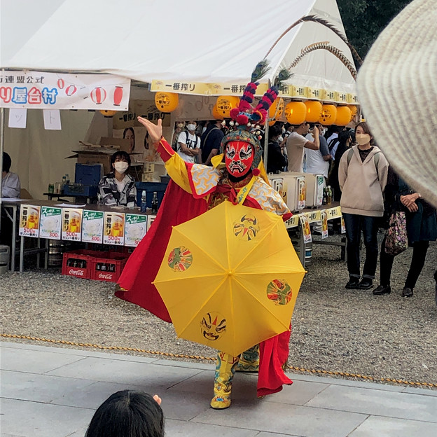 写真: 大須大道町人祭 2022：中国雑技 張海輪（ちょうかいりん）さんのパフォーマンス - 2