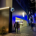 夜の Apple Store 名古屋栄 - 2