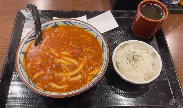 丸亀製麺：トマトカレーうどん - 2