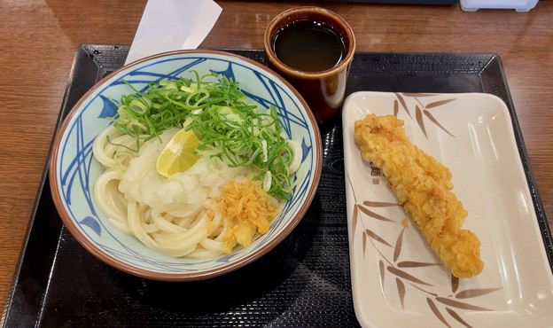 丸亀製麺おろし醤油うどんと天ぷら