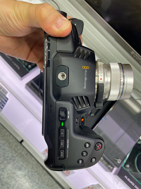 Blackmagic Pocket Cinema Camera 4K - 4