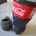 写真: コカ・コーラ１リットル