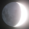 Photos: 地球照を伴う月齢25